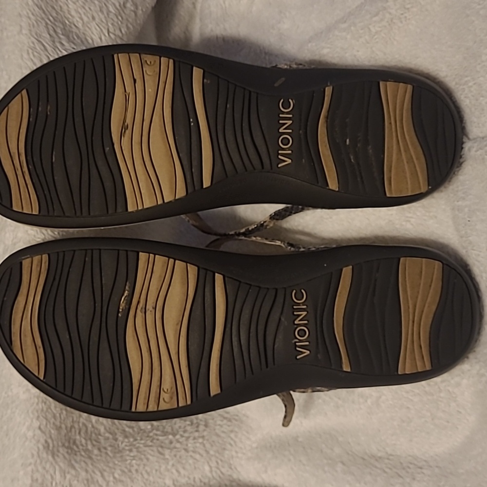 Vionic Sandals - image 3